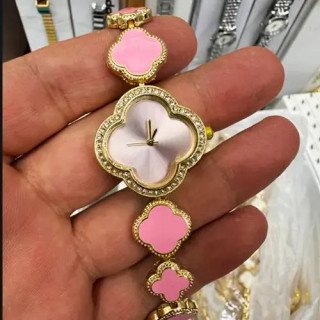 Yonca Desenli Kadın Saat Bileklik | 3 Renk - ToptanSehri